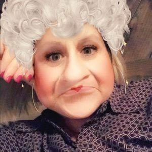 Meet your Posher, Aimee